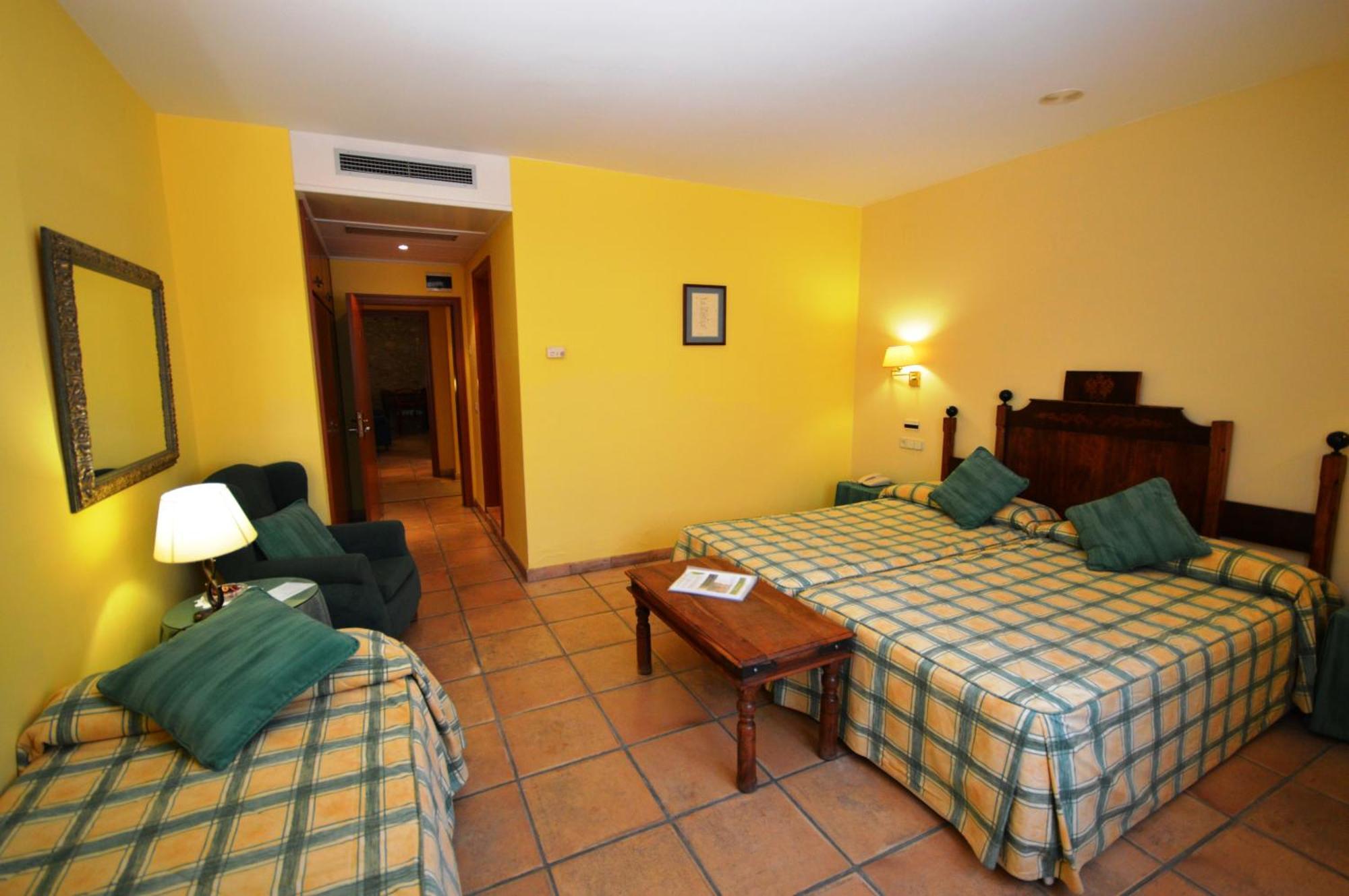 Hotel Can Ceret Сан-Пера-Пасказо Номер фото